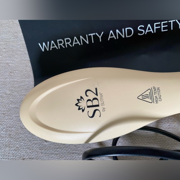 New in Bag. SB2 by Sutra mini heat brush pale yellow dual voltage - Picture 6 of 8